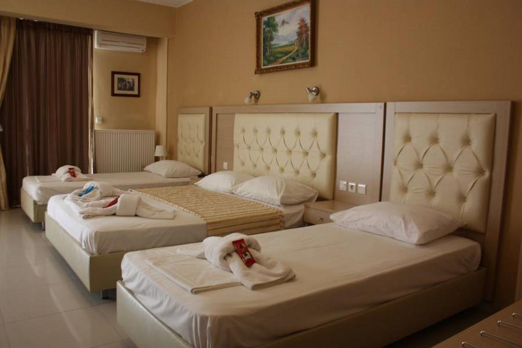 Rainbow Resort Paralía Екстериор снимка