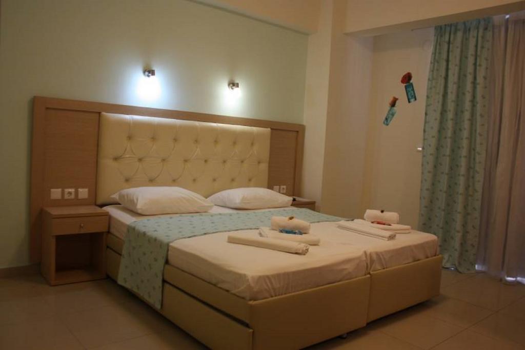 Rainbow Resort Paralía Екстериор снимка