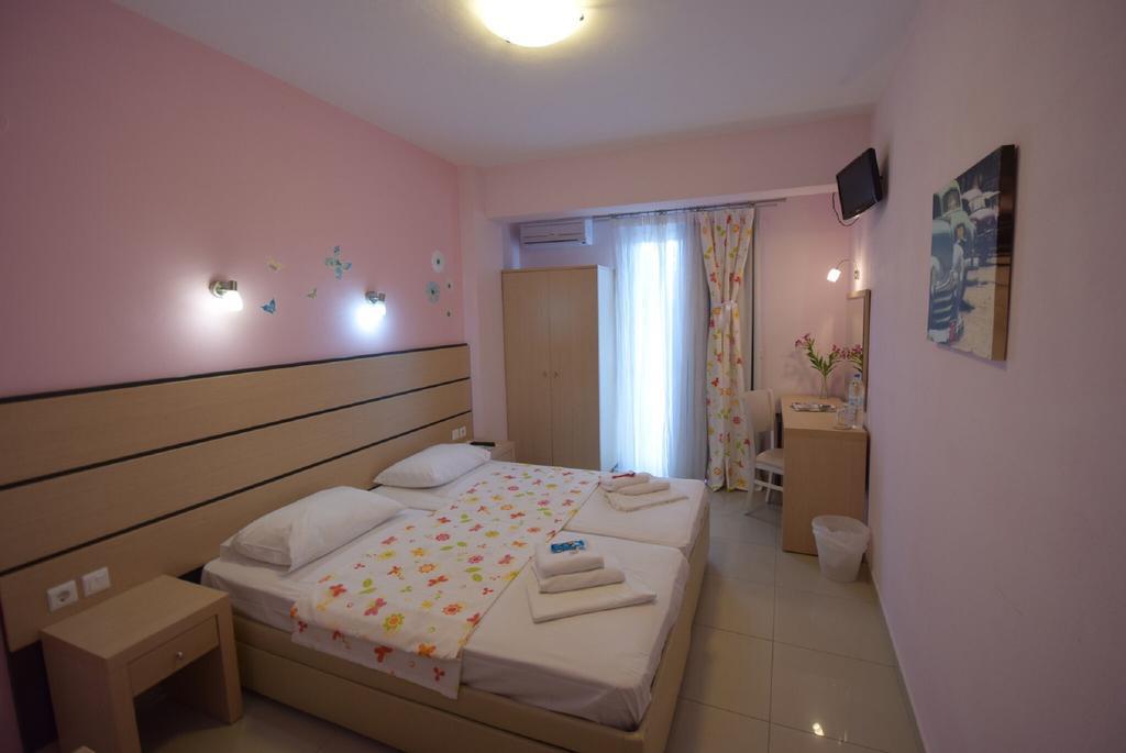 Rainbow Resort Paralía Екстериор снимка
