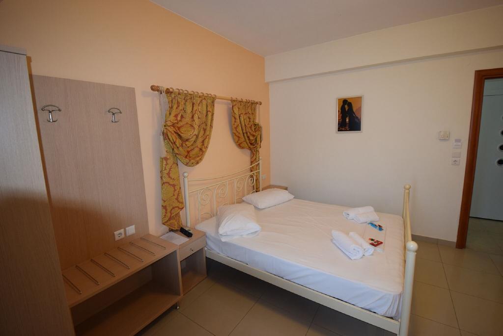 Rainbow Resort Paralía Екстериор снимка