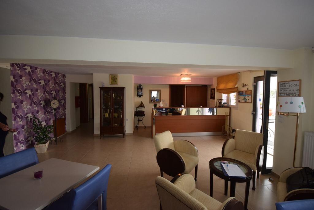 Rainbow Resort Paralía Екстериор снимка