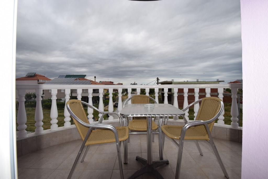 Rainbow Resort Paralía Екстериор снимка