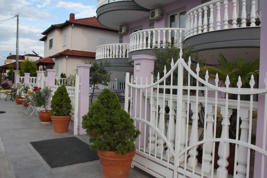 Rainbow Resort Paralía Екстериор снимка